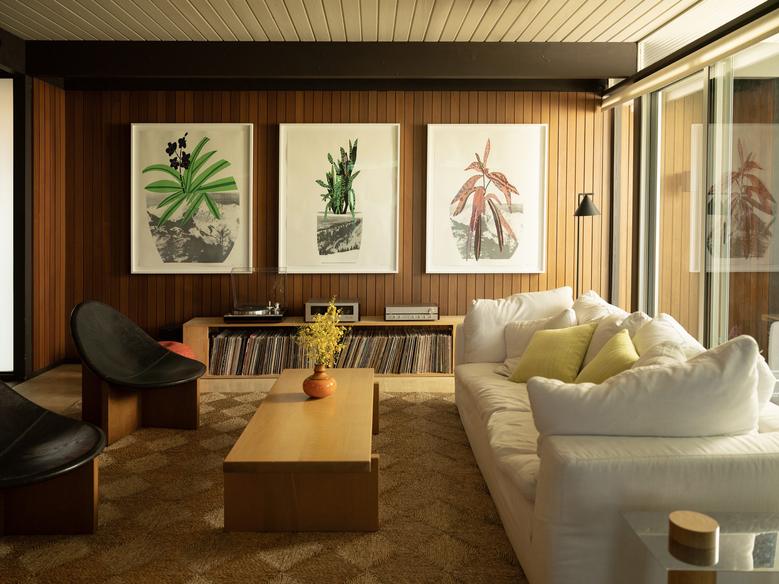 Interior - MCM - Living Room